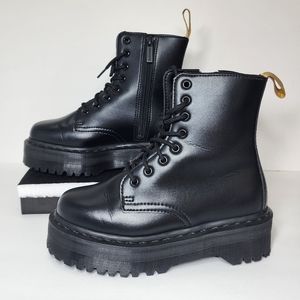 Dr Martens Jadon Unisex Vegan 8 Eyelet Lace Up Ankle Boots In Black Mono…